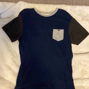 Quiksilver tee shirt with pocket Size L Blue with black sleeves